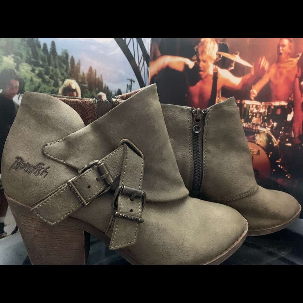 Ankle boots